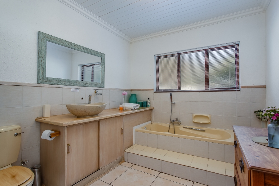 Commercial Property for Sale in Joostenbergvlakte Western Cape